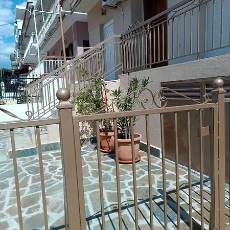 Periklis House Holiday home Nea Kallikrateia