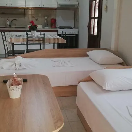 Periklis House Holiday home *